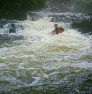  Curso de kayak de agua blanca 